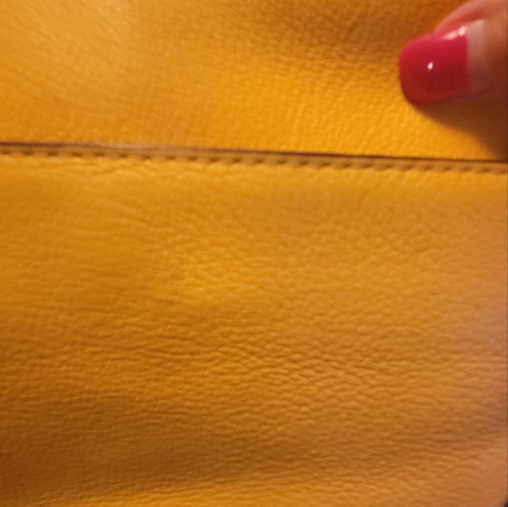 Michael Kors Yellow Leather Shoulder Bag - Picture 7 of 10